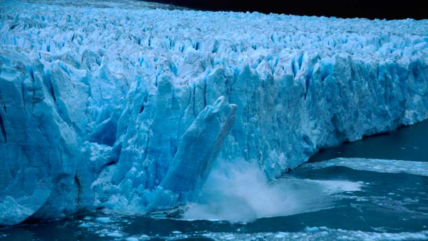 Perito Moreno glacier in el Calafate