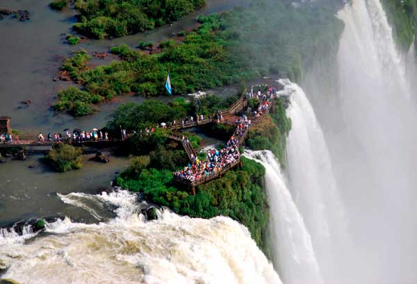 Iguazu falls Argentina tours
