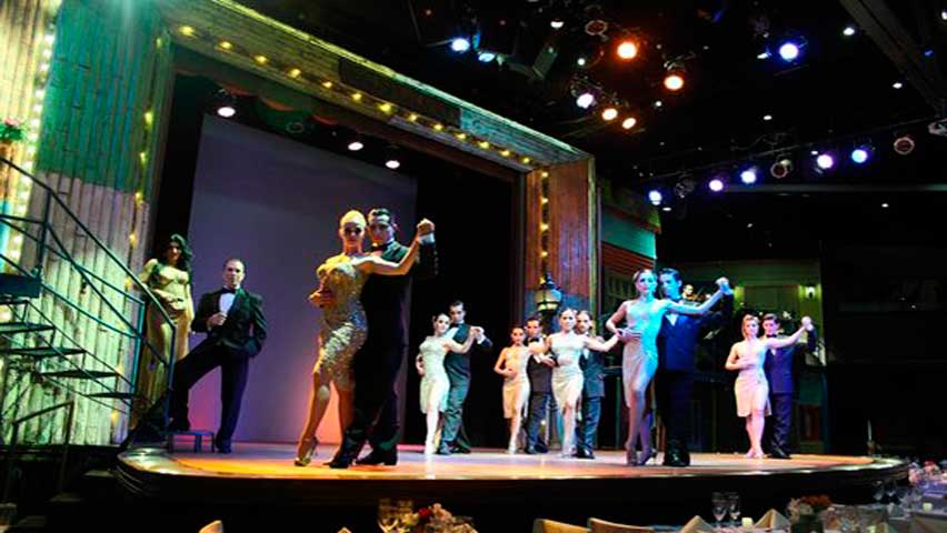 spectacular Tango show in Buenos Aires